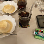 ヘッケルン - 待ちきれず火をつけたところに供されし絶品ババロア