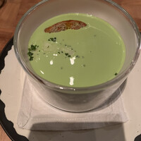 ザ タヴァン グリル＆ラウンジ - 