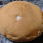 LAWSON - 料理写真:令和4年7月
もちぷよ 100円