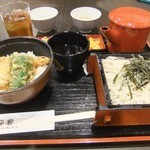 陣屋 - こっちは冷たいそば