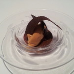 イザイ - ショコラガナッシュとキャラメルアイス
