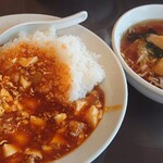 Touen - 麻婆飯・半拉麺セット 880円