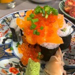 三文鱼寿司卷