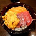 若狭家 - うにまぐろサーモン３種盛大盛
