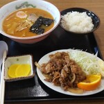 びっくりラーメン - 