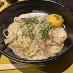 先斗入ル - 丹波鶏と丹波しめじのカルボナーラ