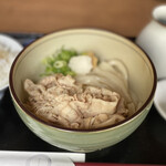 Teuchi Udon Yamae - 肉ぶっかけ 1,000円 (ぶっかけ 650円、肉(TP) 350円)