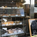 キッチン・ヒイラギ - 料理写真:店頭のお惣菜販売
16:30〜 やっております。