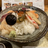 東鮨 新店 - 裏側　ネタがなく、シャリが丸見え