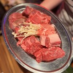 Wagyuu Yakiniku Tabehoudai Yakiniku Gyangu - 