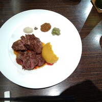 飛騨牛グリルばくろ -  飛騨牛グリルばくろ -