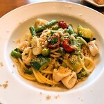 オステリア デッレ ジョイエ - 瀬戸内小槍烏賊と初夏野菜のアーリオオーリオ