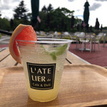 アトリエ - 生搾りレモンスカッシュ528円