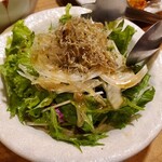 Sakana To Sake Kotobukiya - 揚げジャコのさっぱりサラダ