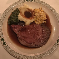 ロウリーズ・ザ・プライムリブ 恵比寿ガーデンプレイス店 - 