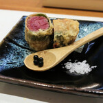 天婦羅 みやしろ - 和牛のヒレ肉であるシャトーブリアンの湯葉巻き、の天ぷら