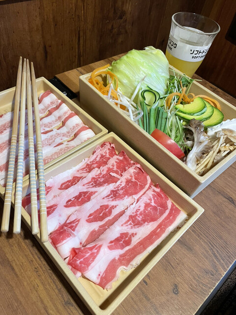 Shabu Shabu On Yasai Shinjuku Ten photo 2