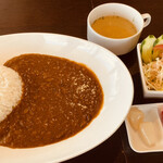 Denden Kafe - でんでん特製カレー＝700円