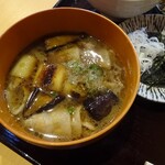 うさぎ屋udon - 肉汁