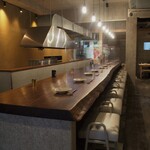 CHIKICHIKI - 店内（カウンター席）