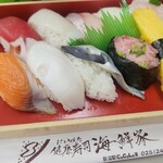 健康寿司海鮮家 - 