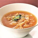 1．ふかのひれのスープかけご飯