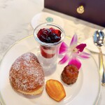 ザ カハラ ラウンジ - 