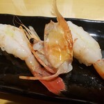 すしの助 - 牡丹海老