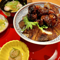 炭焼うな富士 名駅店 - 肝入り上うなぎ丼