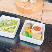 800°DEGREES ARTISAN PIZZERIA - 