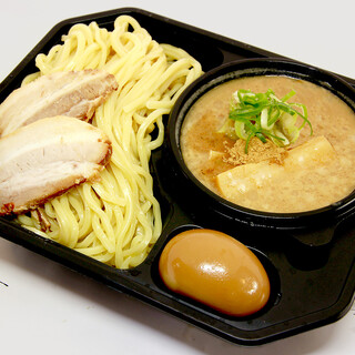 らーめん餃子 金虎_2