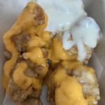 人は唐揚げに熱狂する。 - 料理写真: