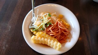 白王龍 - サラダ、イタリアンスパ！フライドポテト