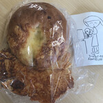 うーぱんベーカリー - チーズオニオンベーグル