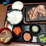 感動の肉と米 太平通店 - 