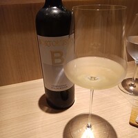 RISTORANTE IL NODO - フリウリの白（シャルドネ）
