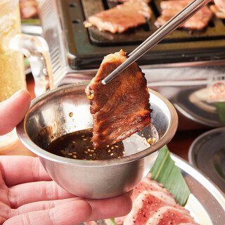 「10道菜套餐」4,378日圓！也有使用黑毛和牛的壽司