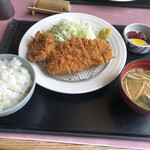 むらかつ - ロースかつ定食　1,100円　ひれかつ　1枚300円