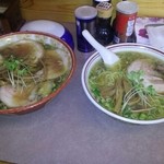 MENS CLUB 麺遊亭 - チャーシュー麺に、潮ラーメン