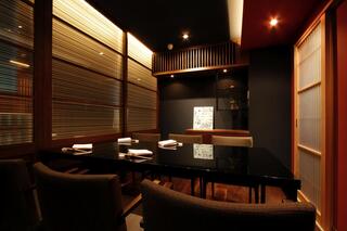 Kagurazaka Sushi Rin - 個室（2名様から6名様までご利用いただけます）