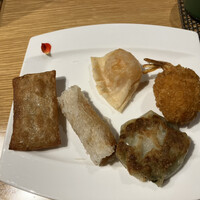 中国料理 「王朝」 ヒルトン東京 - 揚げ点心
