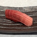Tachigui Zushi Ando Ba-Sushi Dokoro Yachiyo - 中とろ352円