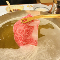 北新地しゃぶしゃぶすき焼き きらく - キレイなサシです♡