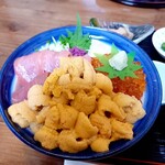 平八 - 生ウニ/マグロ/いくら