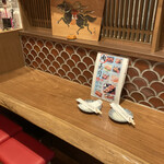 夜景が見える 全品2,000円 食べ飲み放題 はなこま - カウンターもあります！