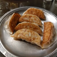 味の中華 羽衣 銀座本店 - 焼餃子