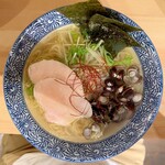 Ramen iseji - しじみらー麺 (塩) 680円