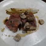 IMPASTO - 越後もち豚のサルティンボッカ チコリのオーブン焼き