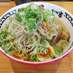 とんこつ愛があふれてる ラーメン とりこ - 野菜豚骨ラーメン