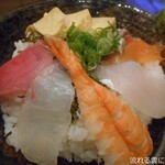 明石の魚処 さかづき - 海鮮丼